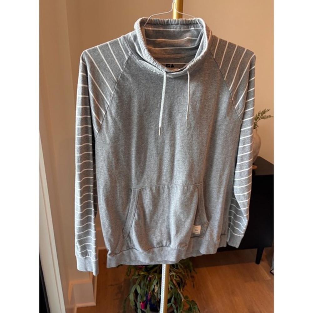 FREE ASSEMBLY Gray‎ Striped Sleeve Cowl Neck Pullover Sweatshirt Women's Large